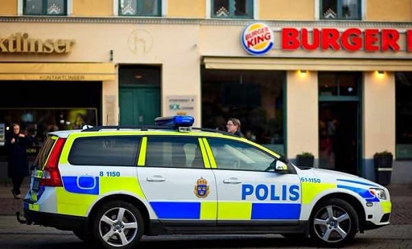 polisbil compressed 1