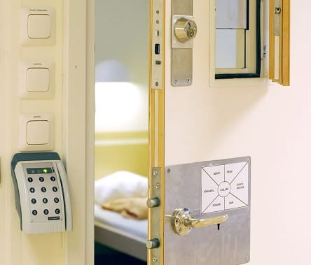 krim IMG 7170 rev besk