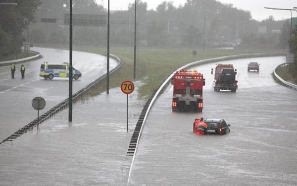 الأرصاد الجوية السويدية تطلق تحذيراً من الدرجة الأولى لأمطار غزيرة قد تسبب فيضانات بجنوب السويد 2 fa00c2c53af95e225e0f6a70670054a9 1