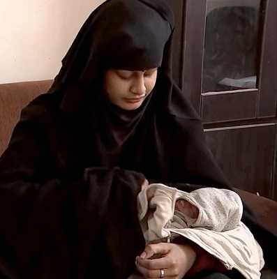 5 Shamima Begum and son Jarrahjpgs 4