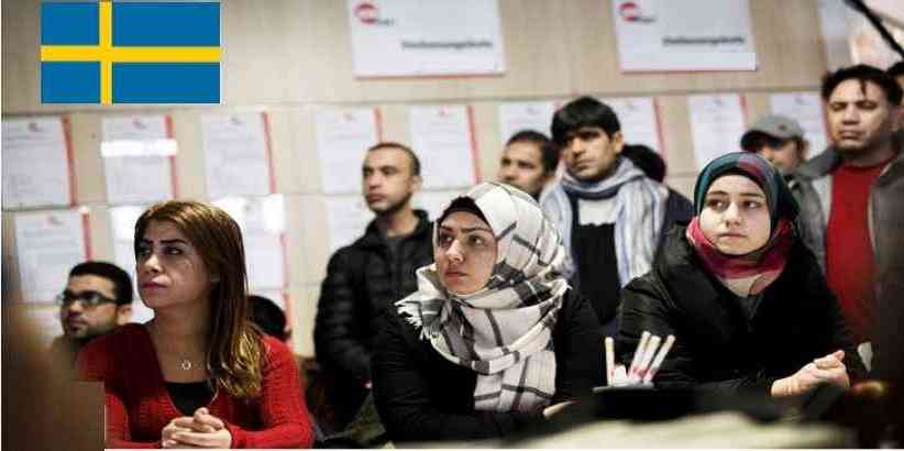 معلومات المساعدات والدعم المالي لمن يدرس بمرحلة aktivitetsstöd 1 1 6 1