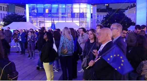 الانتخابات الأوروبية : المحافظين والاشتراكيون بالمقدمة..واليمين المتطرف يفوز في فرنسا وإيطاليا 1 48891786 354 5