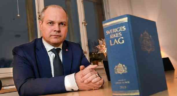 e1c66acb ee32 4240 84db 4ba06a6701f5 6