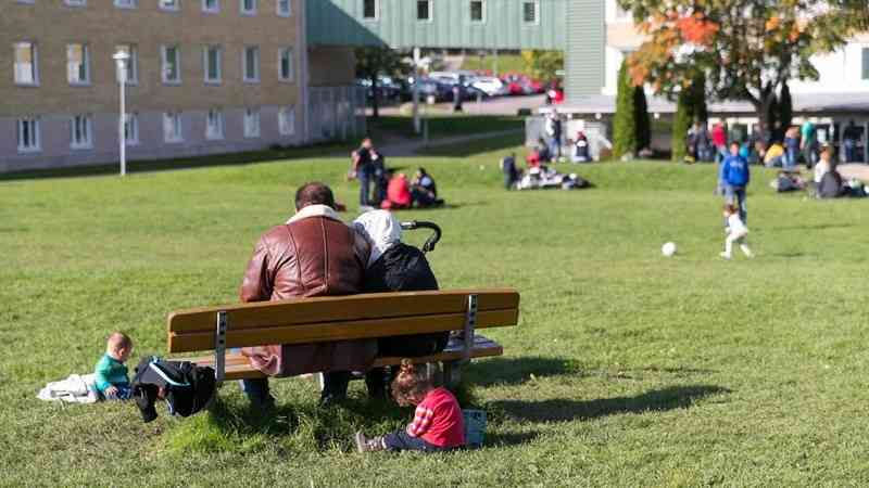 ماذا يحمل عام 2022 من "مفاجآت" للاجئين في السويد ؟ 1 kallered 3 0 6