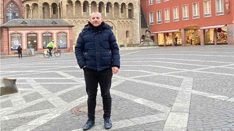 39c9a5cc74ff96688535ac8ee8033411544fd477 1