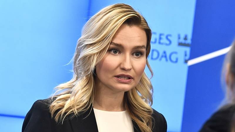 202f4bbb fd0d 4b8b b85c 2b66205c333e