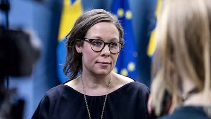 423ef18a fdfb 4ae9 8b60 aee406bac1a3 1