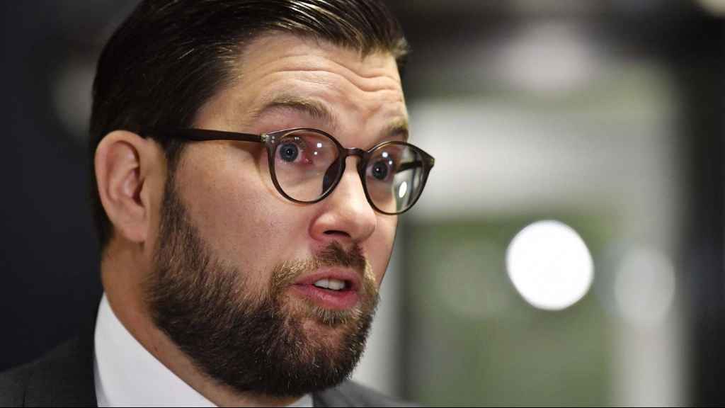 724049dc 6e56 5a63 b95e fadf469b6776 1