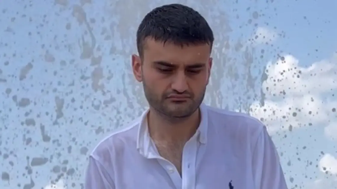 01d08efc 48ea 41fe bbea