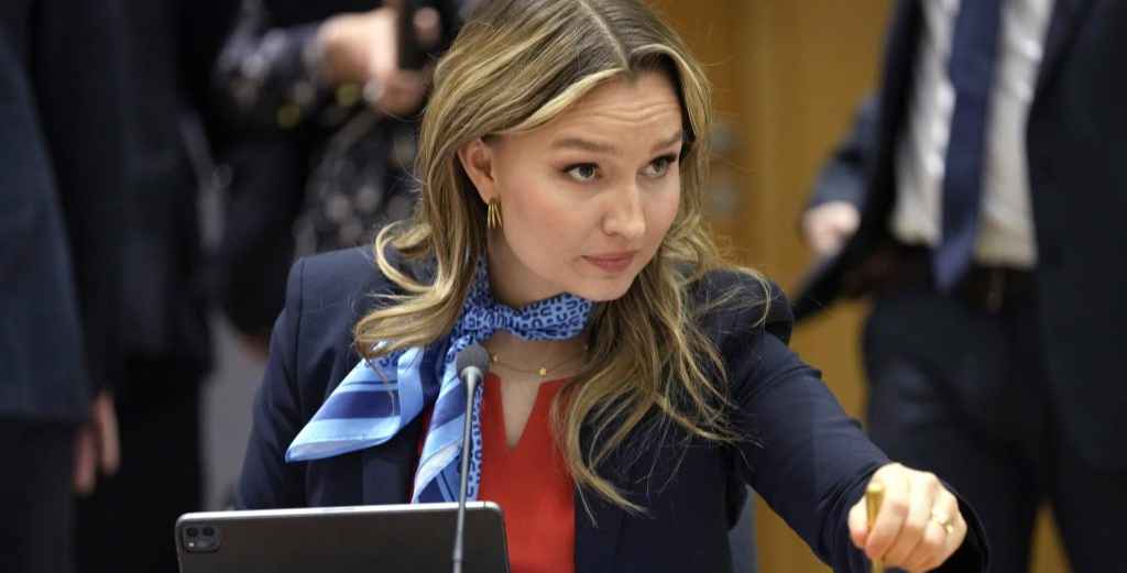 alkompis yJYjYZceeV 1024x576 1