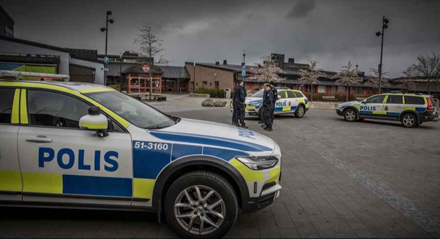 0OVbzhImvXZE2lvBllWR9cu9FlLQ WIDE 1