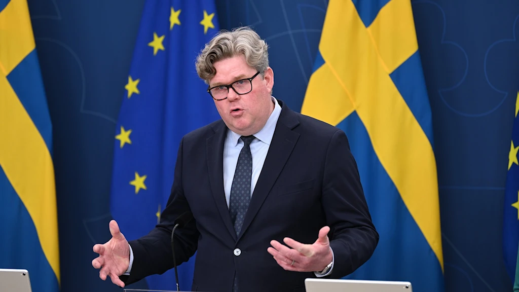 b8d38040 1dab 4bcb b5fe 28967d969174