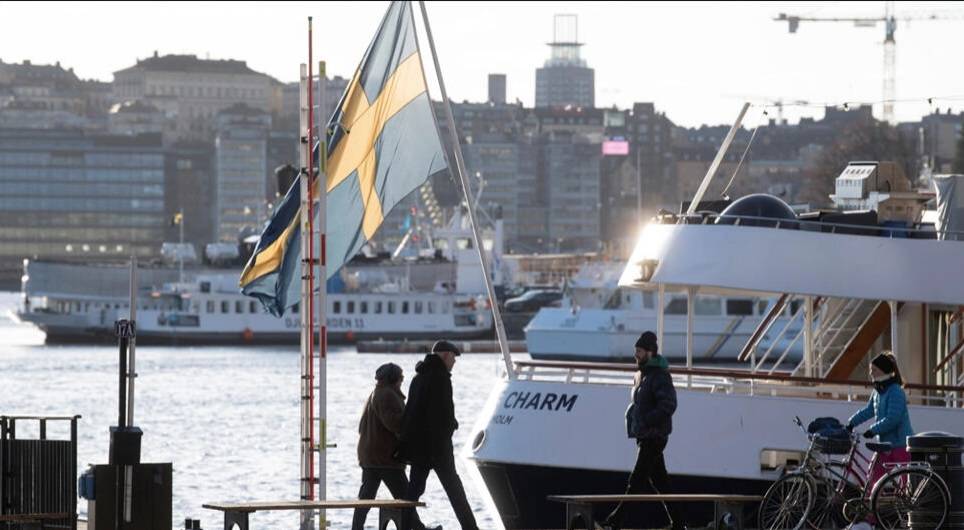 b50dd1f3 1a2e 4adb 827e 6d54d0652f65 2