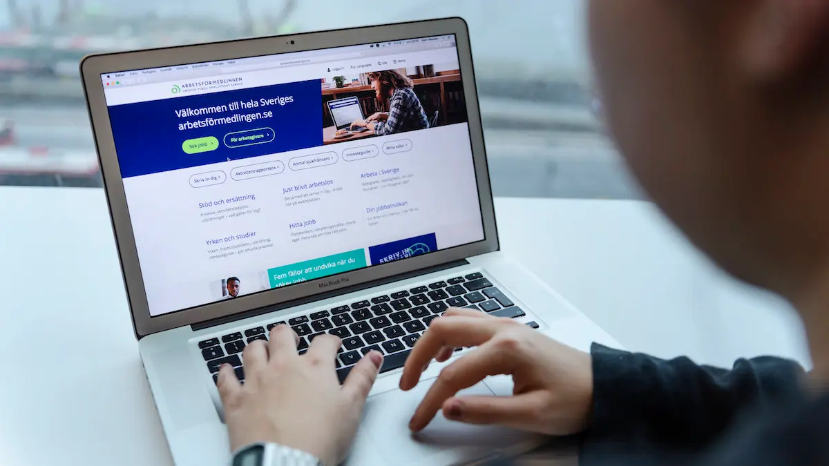 sdl yu0nzwluK0 NormalHires