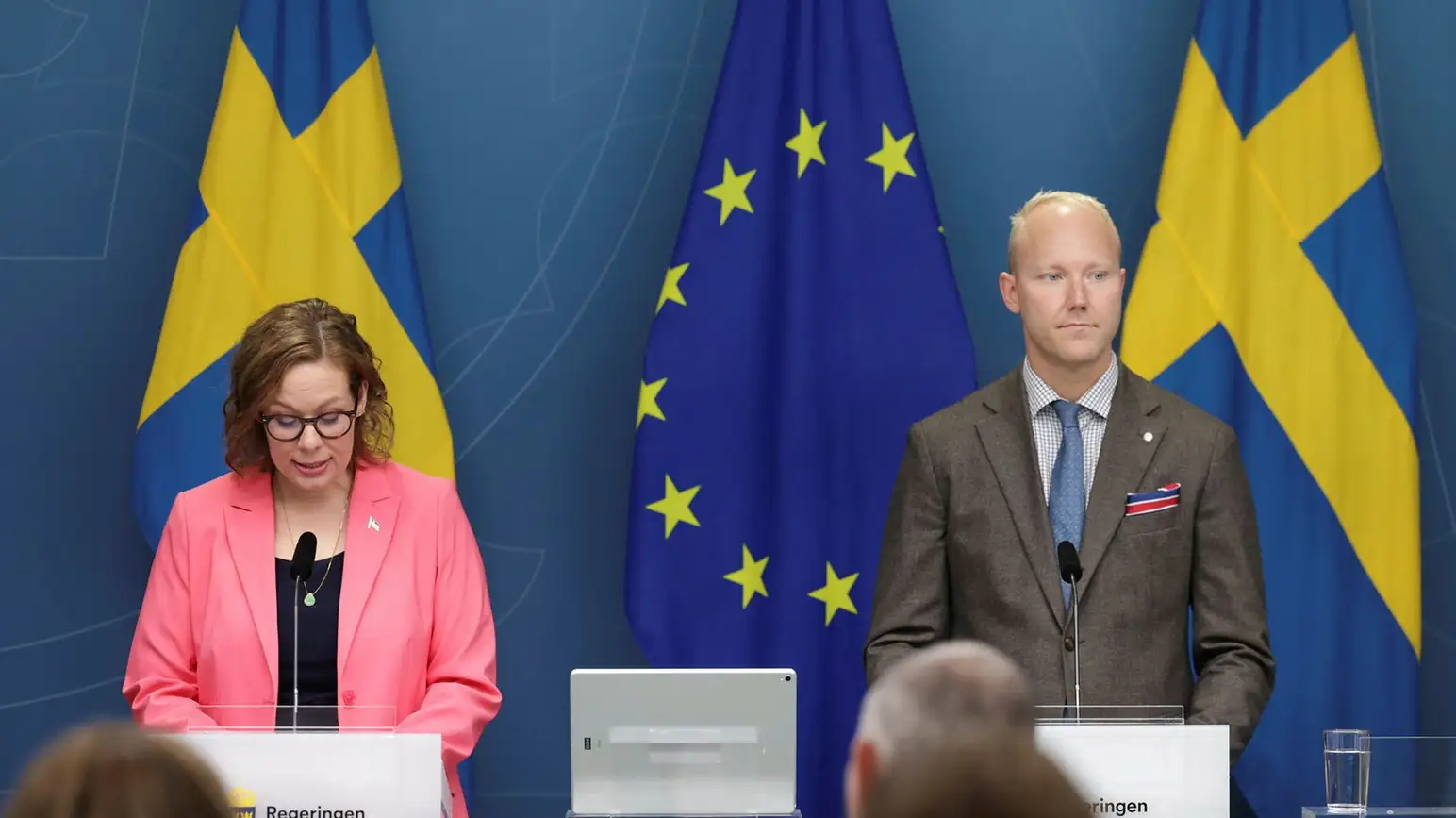 3a975bb8 f3bd 4ba1 acd2 826745685259 1