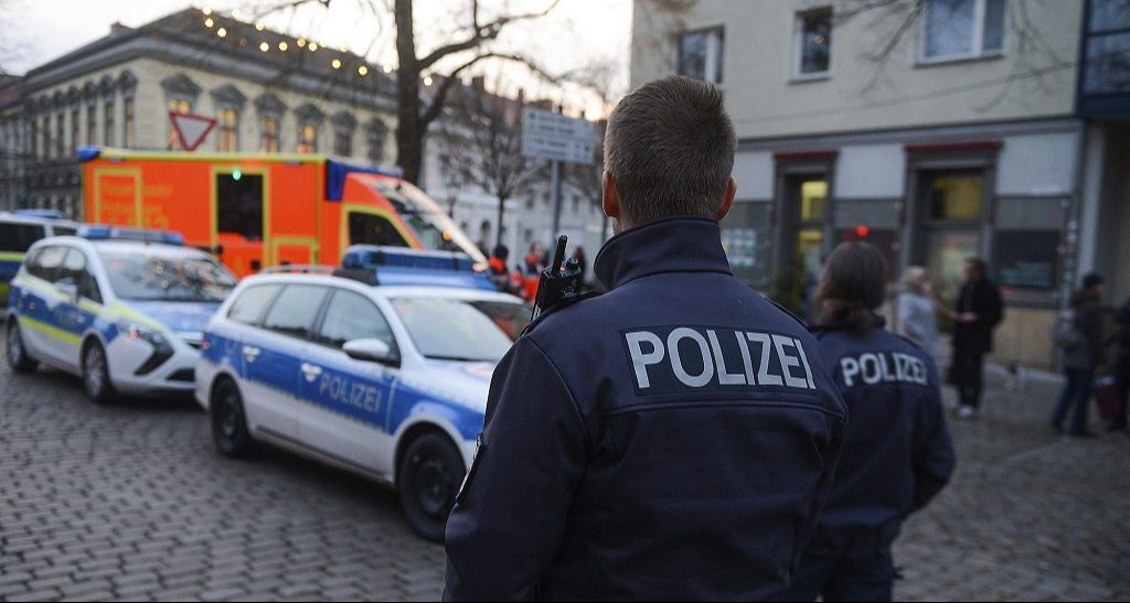 AP17335588172757 e1512146984531 1