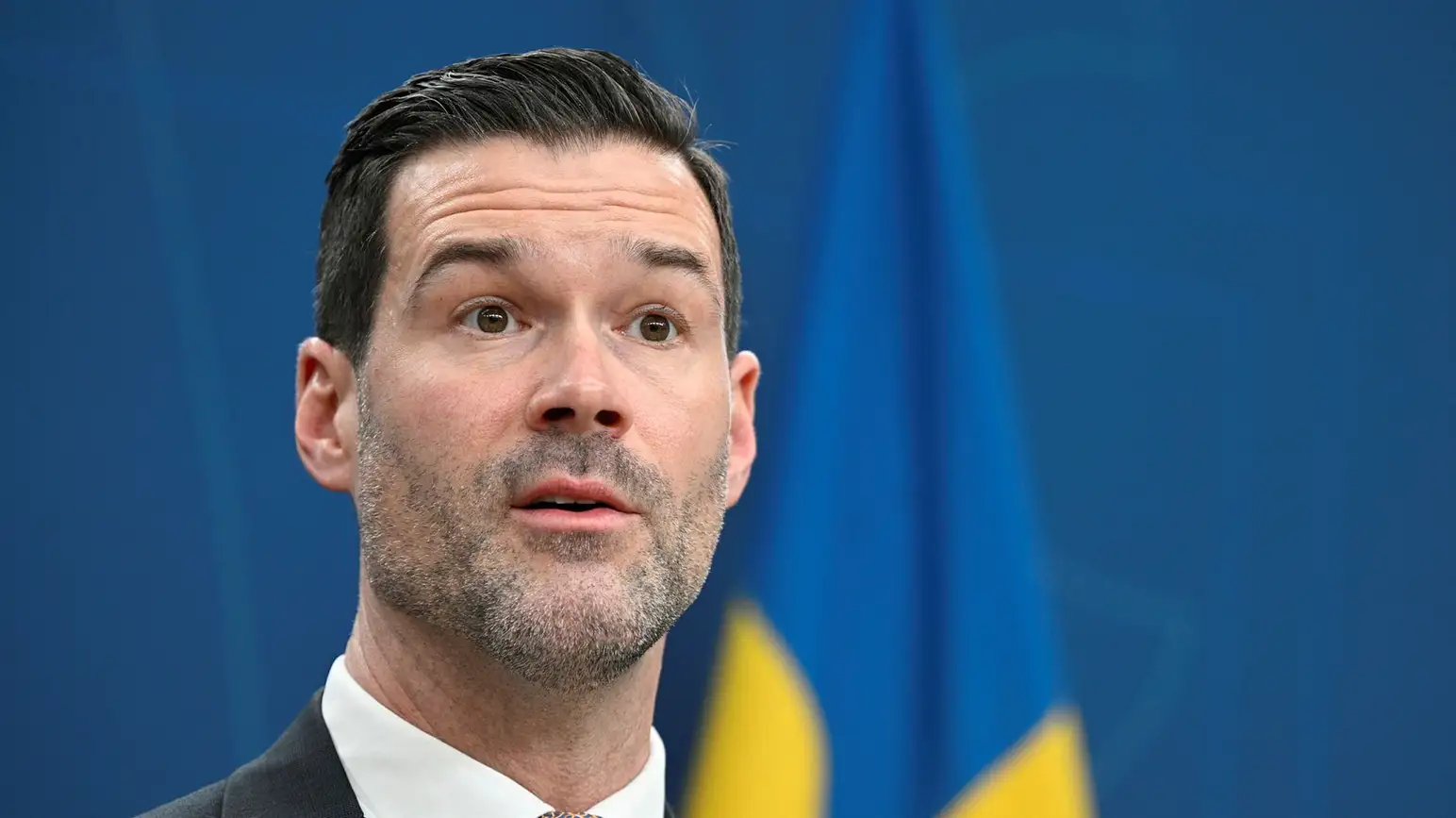 1e95a623 a706 417f 8309 4c75b511a615