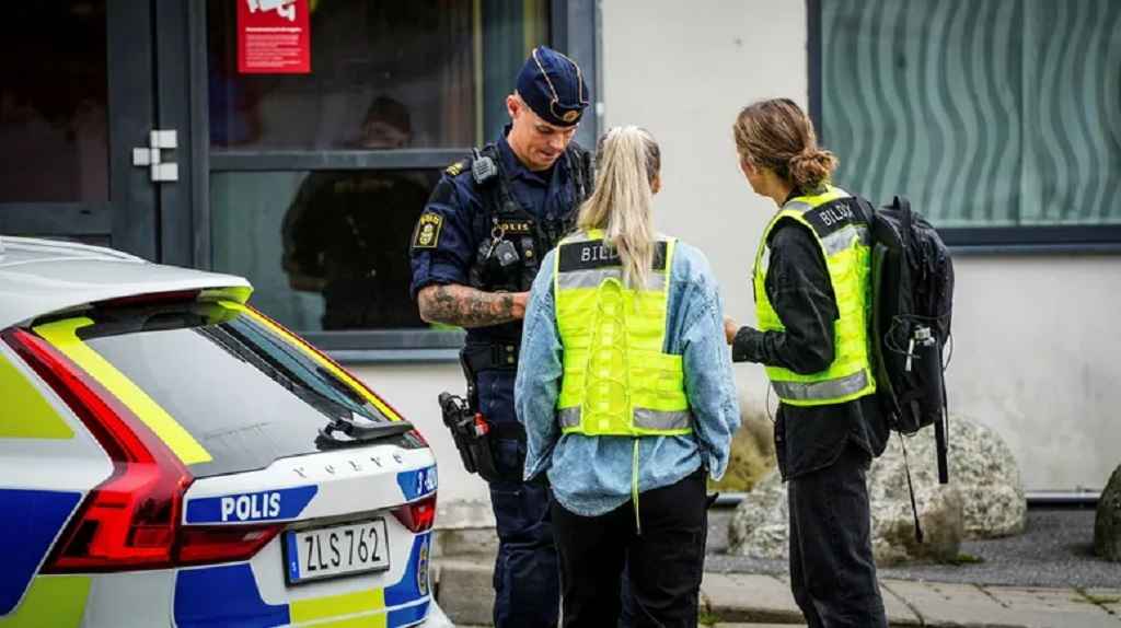 f115ee39 91ff 4b0d a4c3 f28c5875c9a1 1