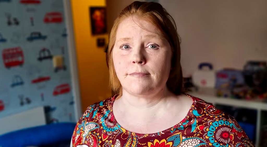 السويدية سيسيليا لا تستطيع شراء الطعام أو الهدايا لأطفالها "نحن نقوم بتجميع كل كرون" 1 444