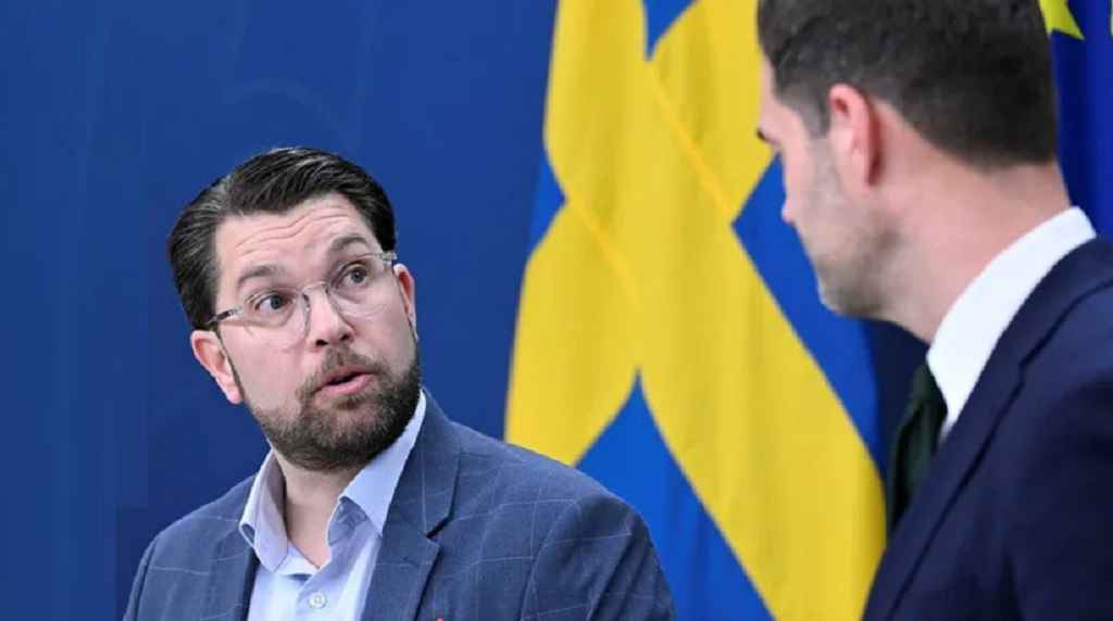 67deb1ed f2de 4d78 9ea9 2afce40eceec 1 1