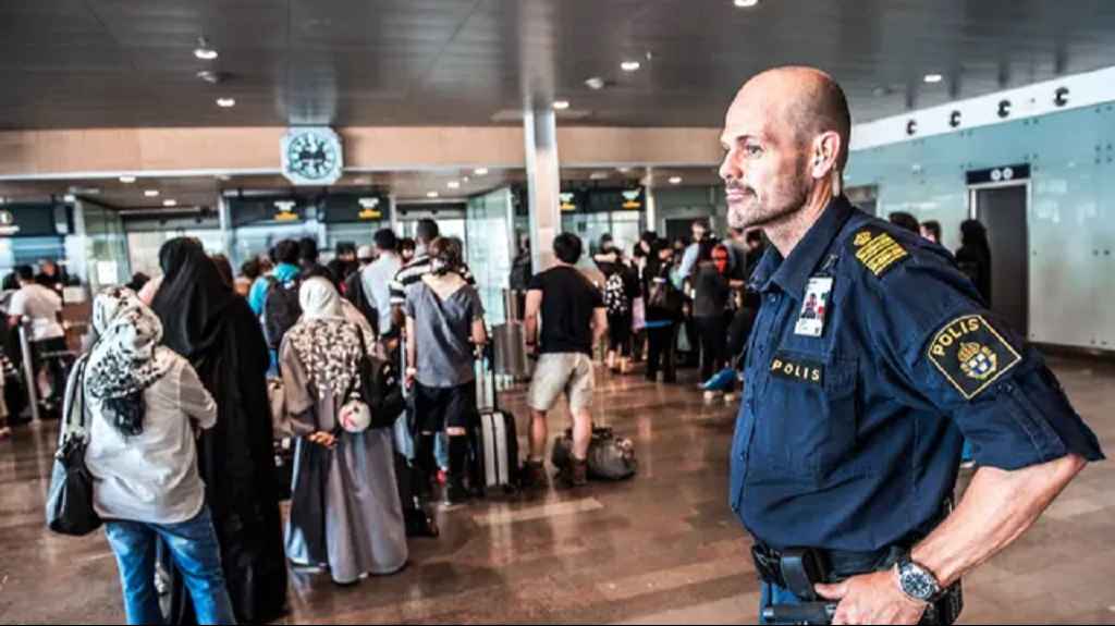 6b7e7608 a8b0 4907 afa8 f1dad9f7346b 1