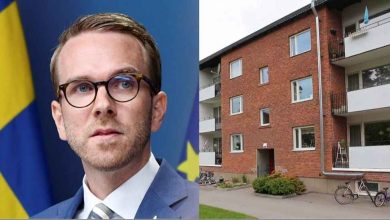 956e957d651402197426ecb2b2ba935c 1 1