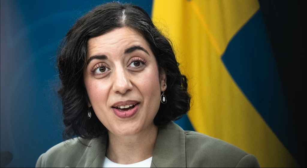 carina ohlsson camilla waltersson 231106 fotolinneabengtsson 1613 1062 1 1