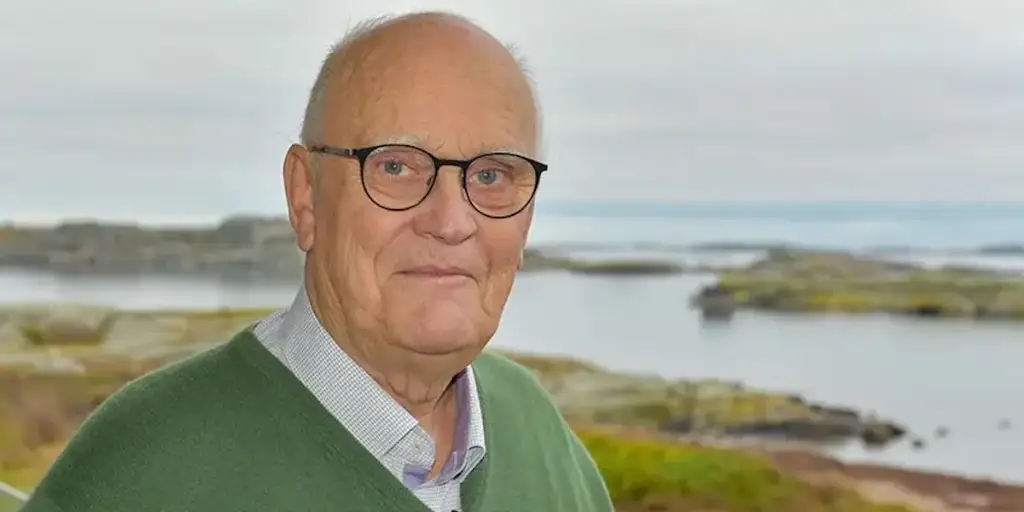 cover foundation v2 893eb5f954 kopia 1