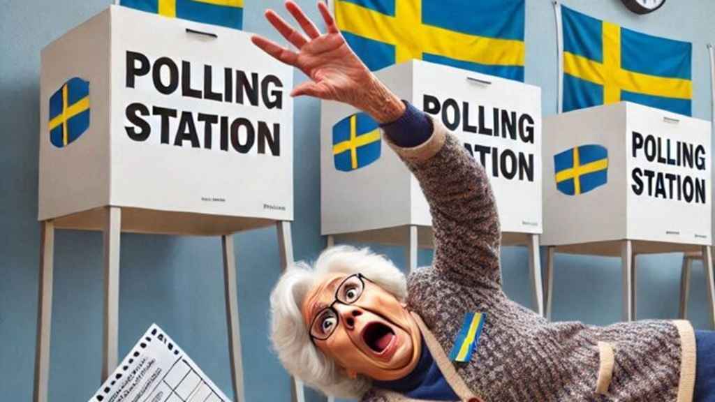 en aldre dam skrackslaget faller bakat med en valsedel i handen pavag mot vallokalen med svenska flaggor vid ingangen1 696x696 1