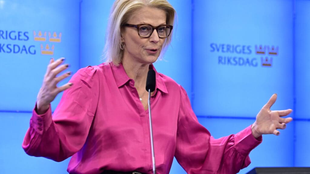 alkompis 65l BxXgLZ 1024x576 1