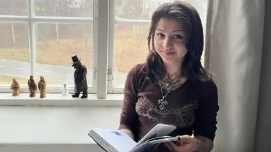 2d5b4e5f 13ea 42f3 a156 54fd6785f5a7