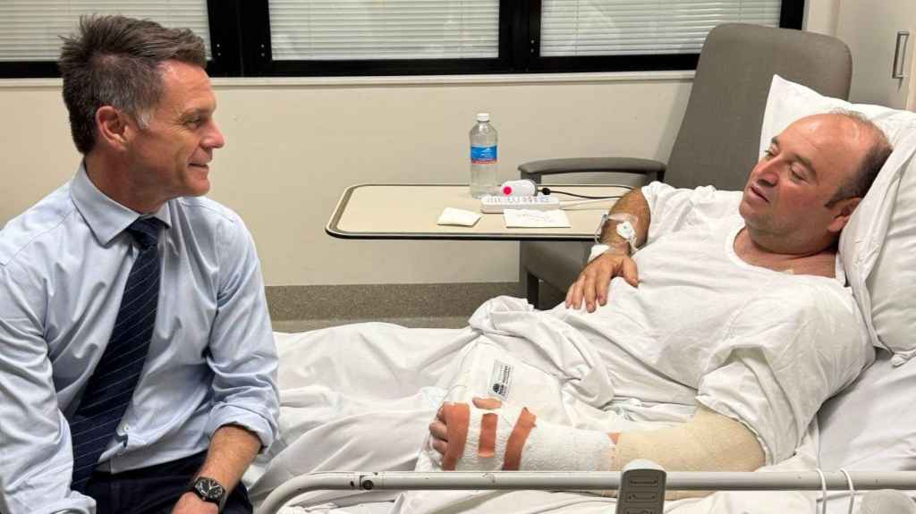 السوري الأحمد "رمز للبطولة" يحصل على 6 ملايين كرونة سويدية بين مكافآت وتبرعات 3 8b9368d0 d99a 11f0 b67b 690eb873de1b 1