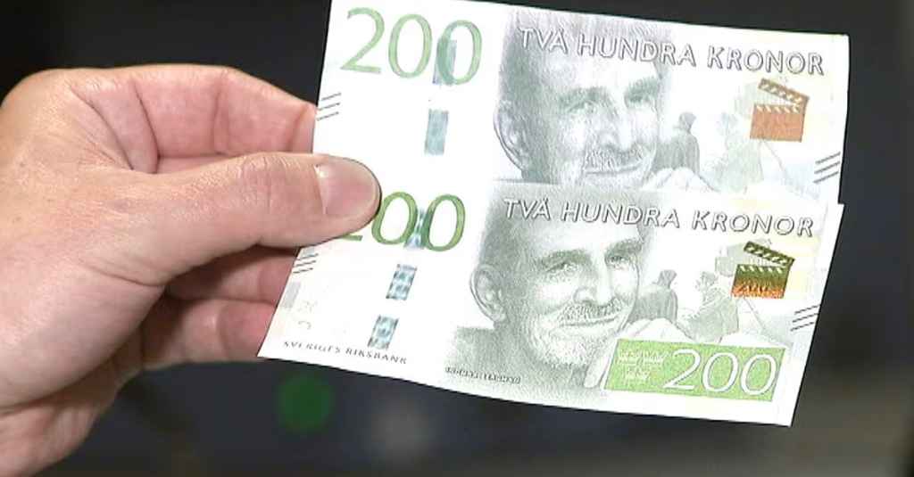 e 10233769 1473484411000 1