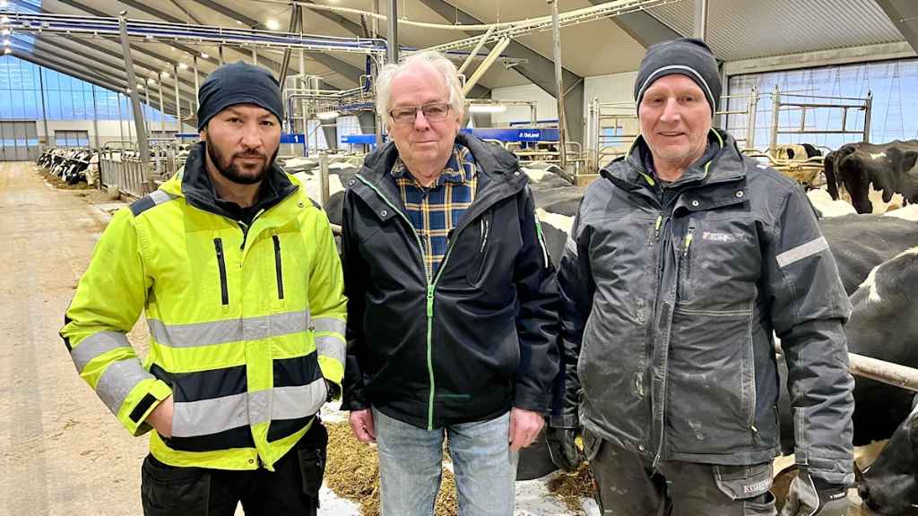 b86437fe cac6 4b28 9439 9d58db6568fe 1