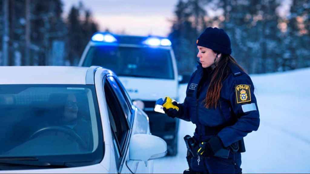 eef9d76d 9593 16be 612c 155388058279 2