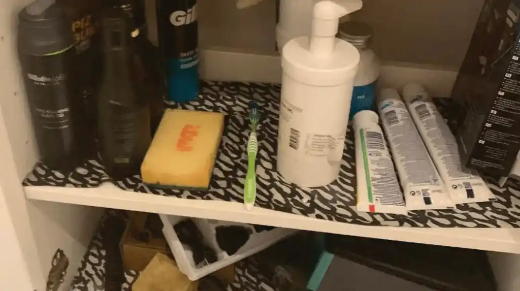 630 ألف كرون مساعدات.. محاكمة امرأة تعيش مع طليقها واستلمت إعانات 10 أطفال 4 22 1