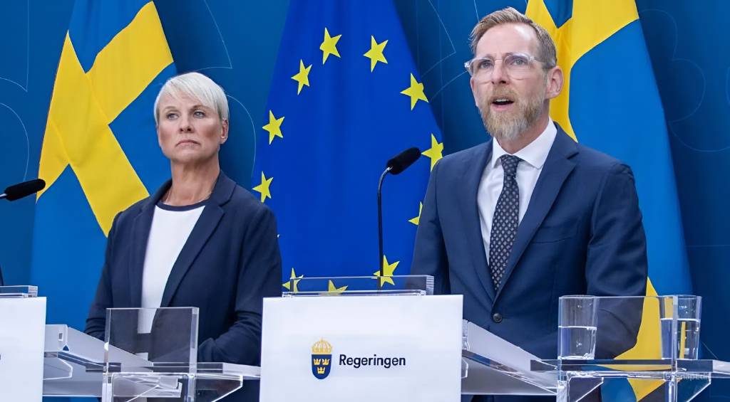 الحكومة السويدية: نظام مساعدة سكن جديد.. تقييم شهري للـ (Bostadsbidraget) 1 snapedit 1773677997511 1